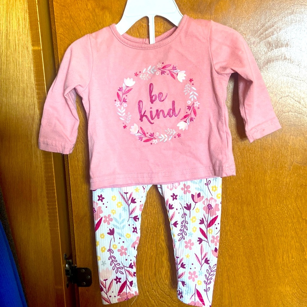 Shirt and pants set. 12MO
